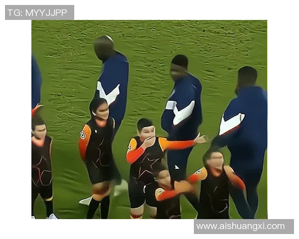 足球明星漫画集锦,展现全球球王风采,感受绿茵场上的无限魅力